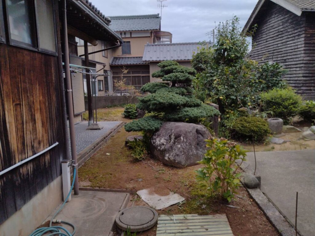 坂井市の造園職人が手がける外構工事！自社施工の丁寧な仕上がりとは？